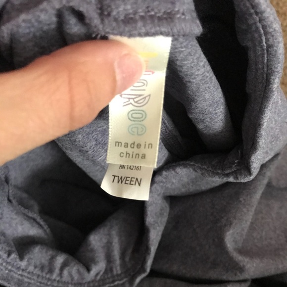 Lularoe heather gray leggings - Picture 2 of 2